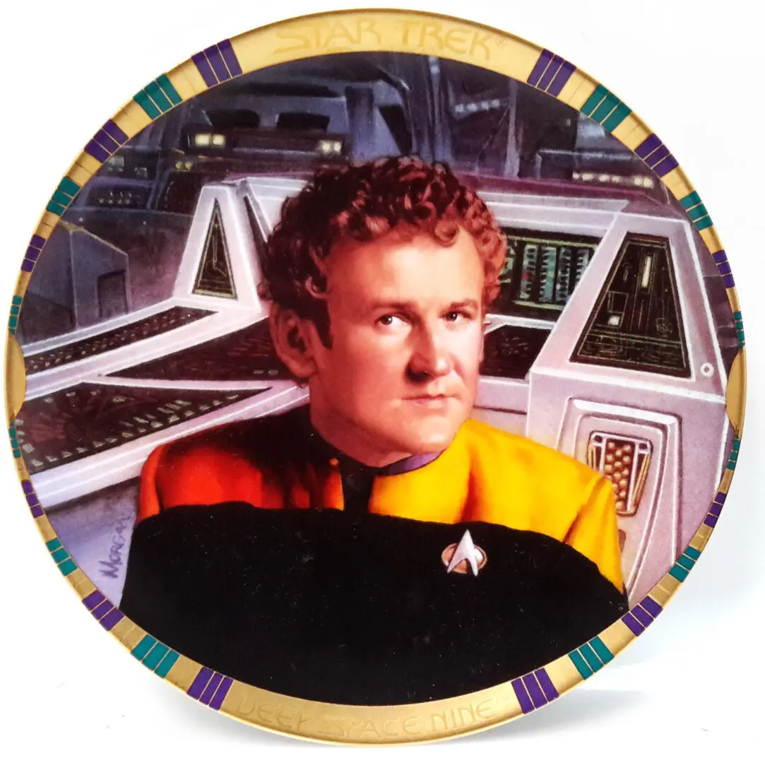Star Trek: Deep Space Nine commemorative plate.