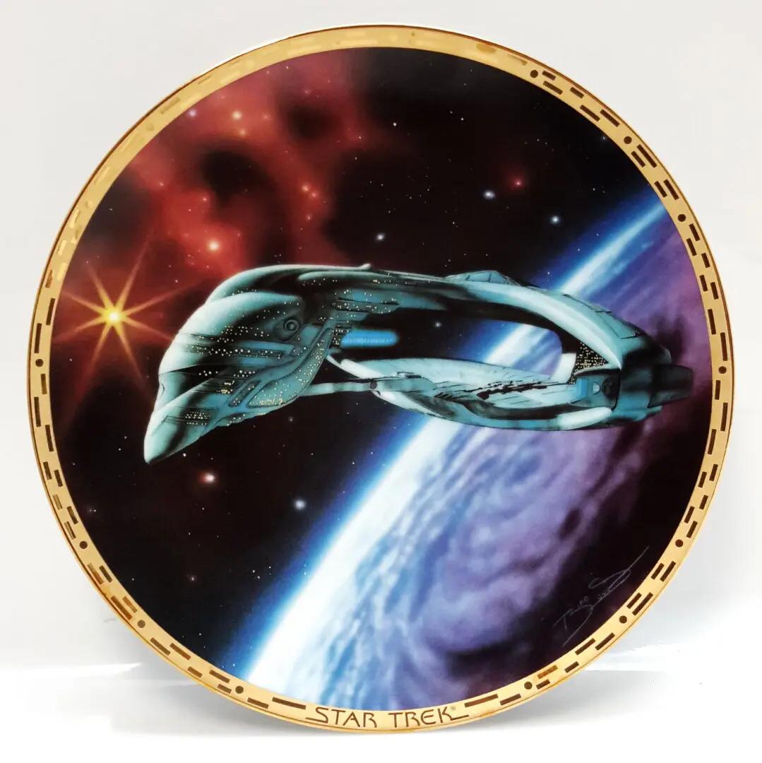 Star Trek collectible plate with a starship.