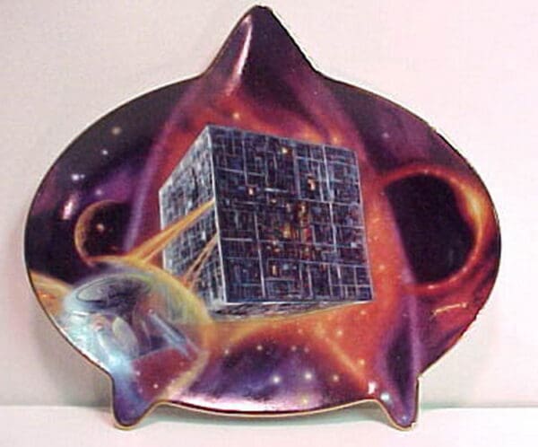 Star Trek: The Next Generation Borg Cube plate.