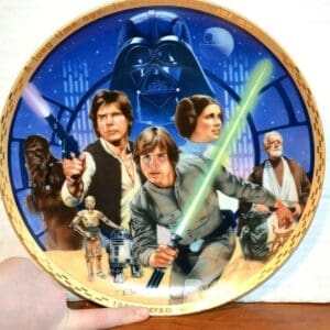 Star Wars collectible plate featuring main characters.